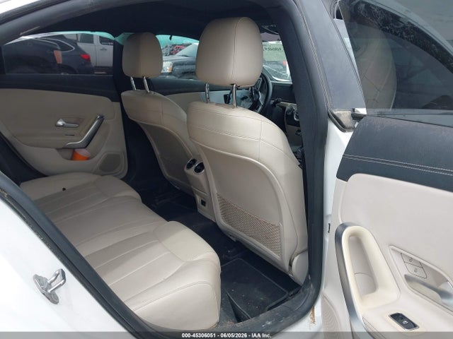 45306051 :رقم المزاد ، W1K5J4GB8MN233494 vin ، 2021 Mercedes-benz Cla 250 مزاد بيع