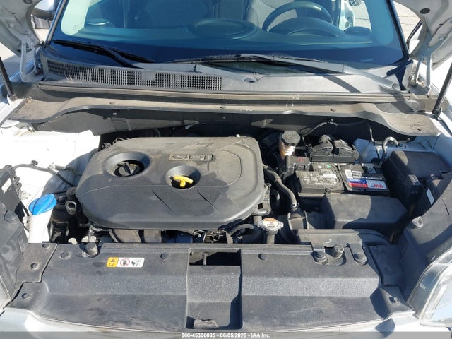 KIA SOUL + 2018 KNDJP3A50J7530019 Image 10