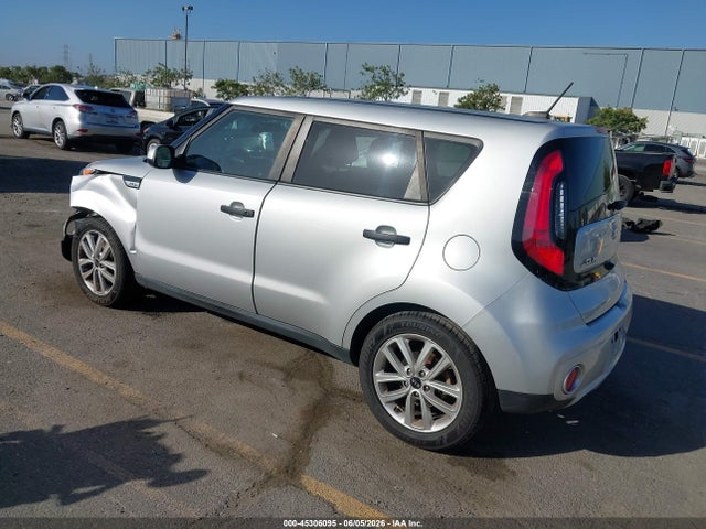 KIA SOUL + 2018 KNDJP3A50J7530019 Image 3