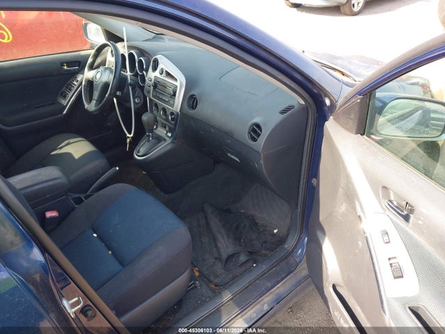 Продажа на аукционе авто 2005 Toyota Matrix Xr, vin: 2T1KR32E05C471460, номер лота: 45306103