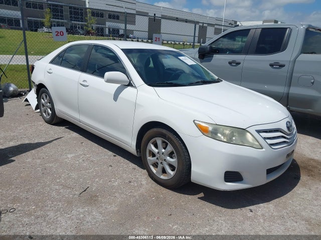 2011 Toyota Camry Le მანქანა იყიდება აუქციონზე, vin: 4T1BF3EK2BU769433, აუქციონის ნომერი: 45306113
