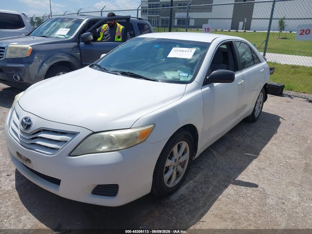 2011 Toyota Camry Le მანქანა იყიდება აუქციონზე, vin: 4T1BF3EK2BU769433, აუქციონის ნომერი: 45306113