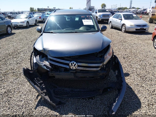 2015 Volkswagen Tiguan Se მანქანა იყიდება აუქციონზე, vin: WVGBV7AX3FW517938, აუქციონის ნომერი: 45306144