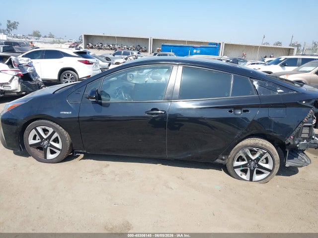 Toyota Prius Four Touring 2017 JTDKARFU8H3034475 Image 15