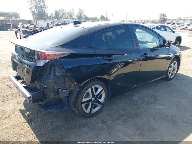 Toyota Prius Four Touring 2017 JTDKARFU8H3034475 Image 4