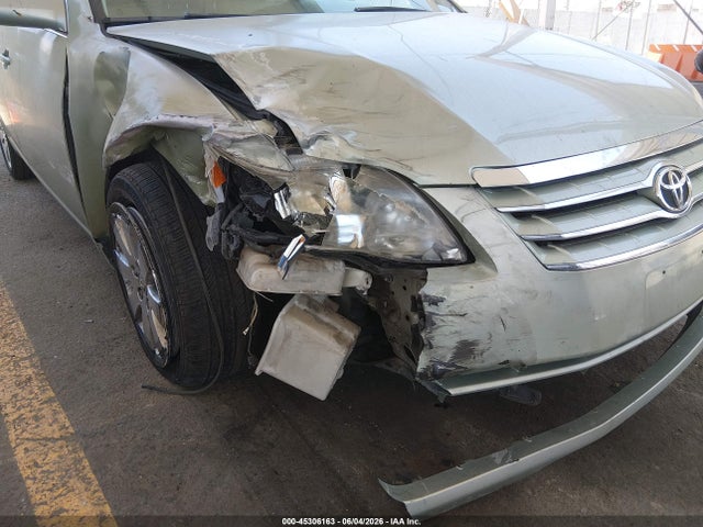 2005 Toyota Avalon Xls მანქანა იყიდება აუქციონზე, vin: 4T1BK36B55U014775, აუქციონის ნომერი: 45306163