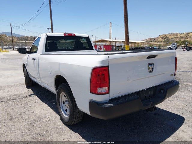 45306178 :رقم المزاد ، 3C6JR6DG4KG569427 vin ، 2019 Ram 1500 Classic Tradesman  4x2 8' Box مزاد بيع