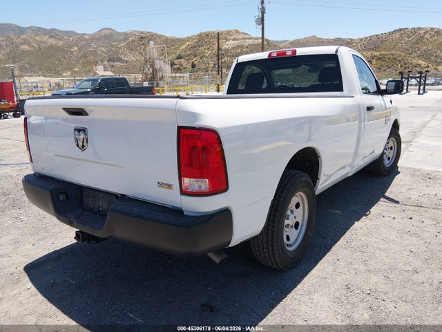 45306178 :رقم المزاد ، 3C6JR6DG4KG569427 vin ، 2019 Ram 1500 Classic Tradesman  4x2 8' Box مزاد بيع