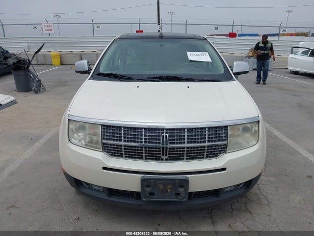 Продажа на аукционе авто 2008 Lincoln Mkx, vin: 2LMDU68C88BJ22221, номер лота: 45306223