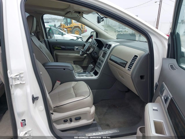 Продажа на аукционе авто 2008 Lincoln Mkx, vin: 2LMDU68C88BJ22221, номер лота: 45306223