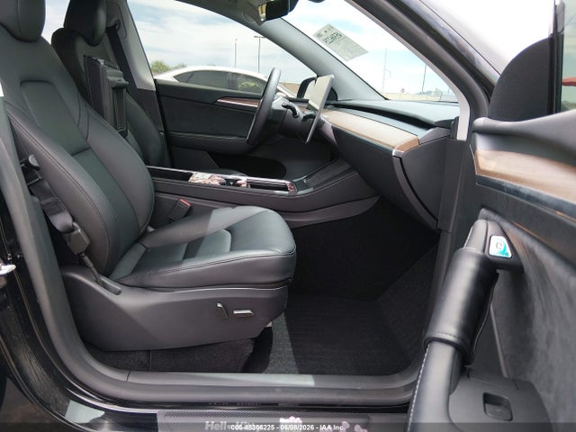 Продаж на аукціоні авто 2025 Tesla Model Y Long Range Dual Motor Rear-wheel Drive, vin: 7SAYGDED9SF313878, номер лоту: 45306225