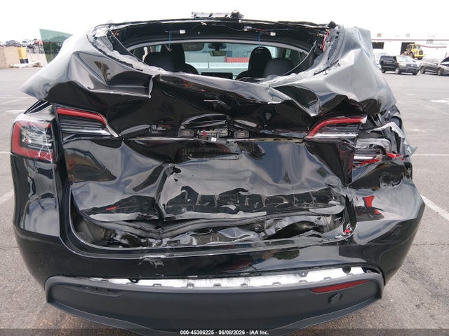 Продаж на аукціоні авто 2025 Tesla Model Y Long Range Dual Motor Rear-wheel Drive, vin: 7SAYGDED9SF313878, номер лоту: 45306225