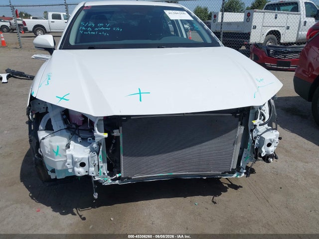 Продажа на аукционе авто 2025 Toyota Camry Le, vin: 4T1DAACK1SU146335, номер лота: 45306260