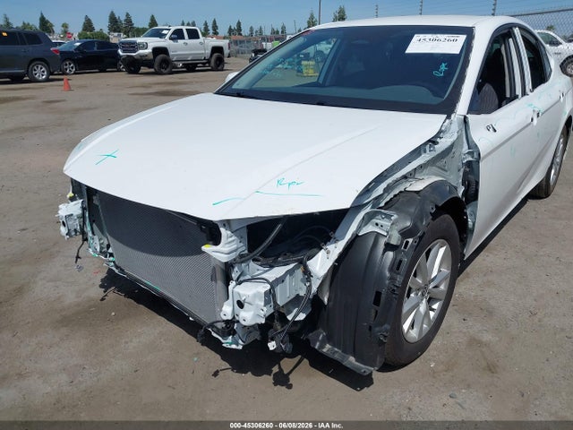 Продажа на аукционе авто 2025 Toyota Camry Le, vin: 4T1DAACK1SU146335, номер лота: 45306260