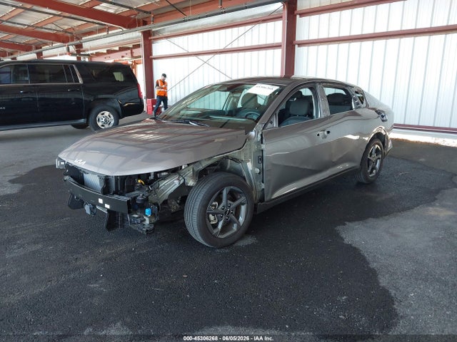 KIA K4 Lxs 2025 3KPFT4DE6SE178505 Image 2