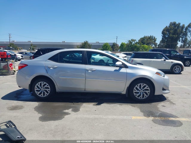 2017 Toyota Corolla Le მანქანა იყიდება აუქციონზე, vin: 2T1BURHE8HC765511, აუქციონის ნომერი: 45306269