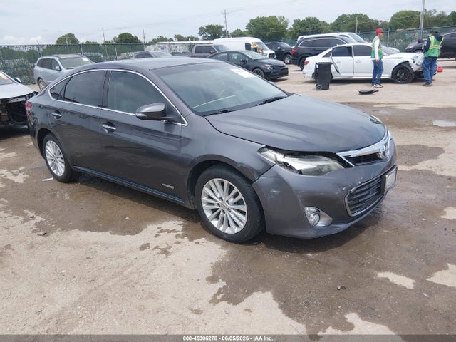 4T1BD1EB2FU041370 auction archive image