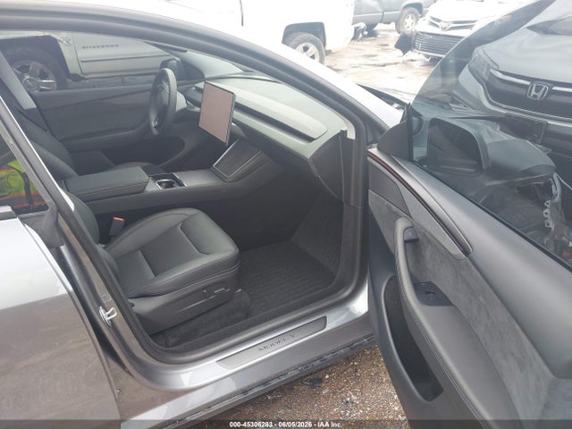 Продажа на аукционе авто 2026 Tesla Model Y, vin: 7SAYGDED9TA610843, номер лота: 45306283
