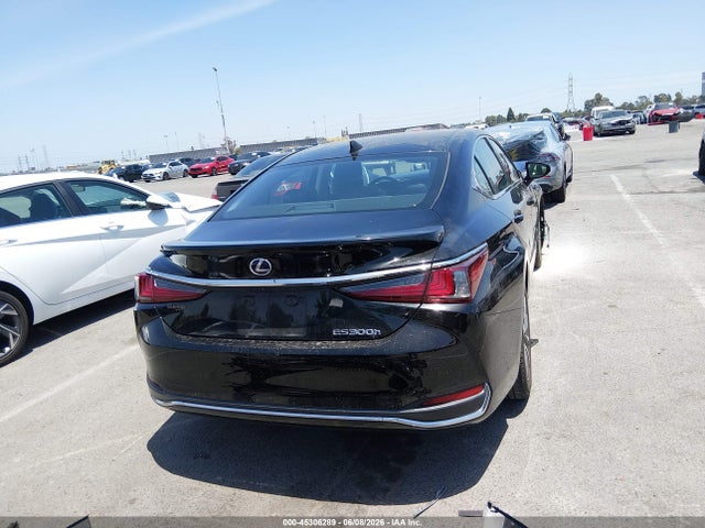 58AC21B14LU005724 Lexus ES 300H
