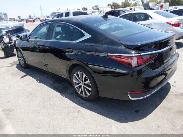 58AC21B14LU005724 Lexus ES 300H