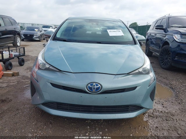 Toyota Prius Two Eco 2017 JTDKARFU0H3032641 Image 12
