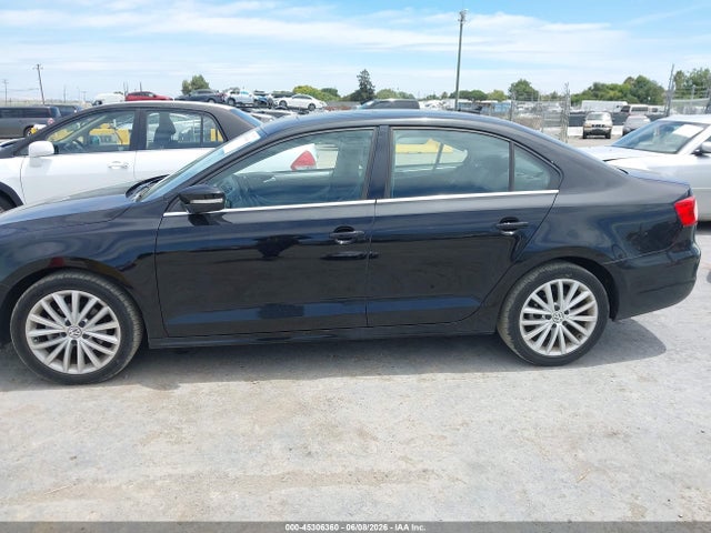 3VWL17AJ8EM419077 Volkswagen Jetta 1.8t Sel