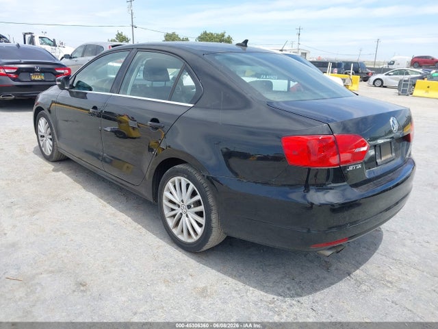 3VWL17AJ8EM419077 Volkswagen Jetta 1.8t Sel