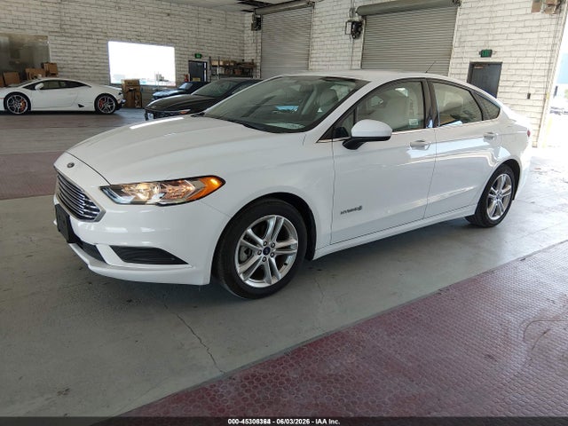 Ford Fusion Hybrid S 2018 3FA6P0UU8JR243632 Image 2