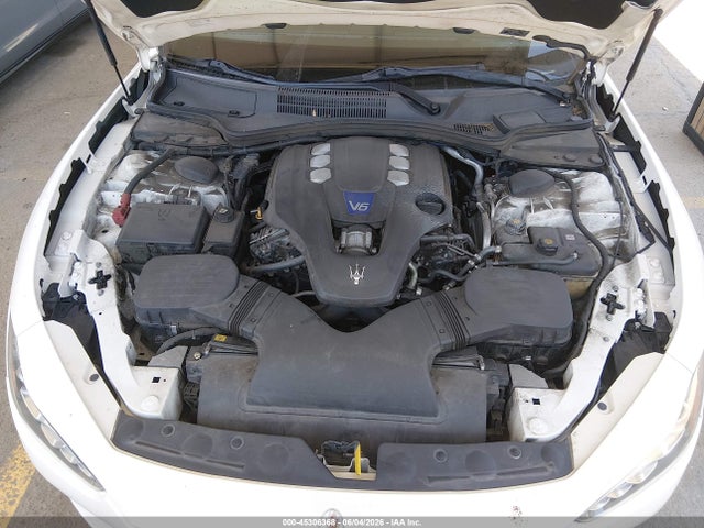 Maserati Ghibli S Q4 2014 ZAM57RTAXE1089602 Image 10