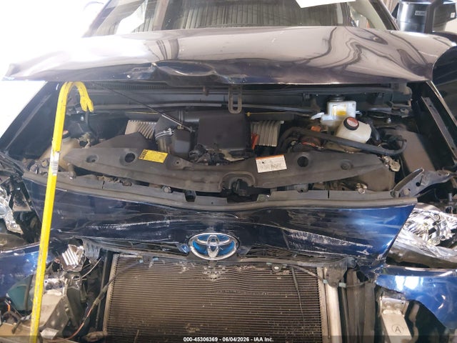 Toyota Prius Two 2015 JTDKN3DU7F0449578 Image 10