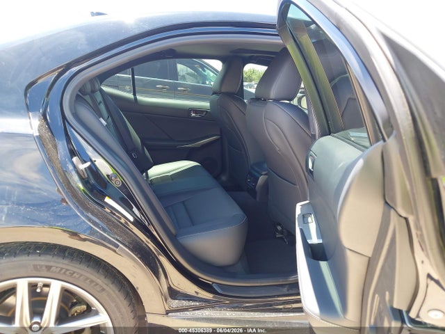 Продаж на аукціоні авто 2015 Lexus Is 250, vin: JTHBF1D21F5056824, номер лоту: 45306389