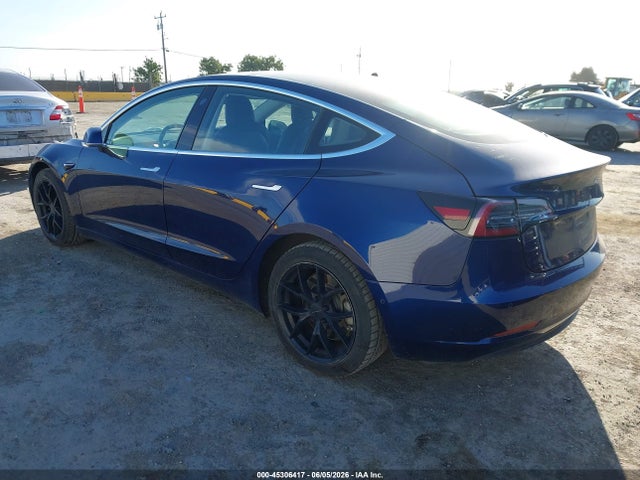 Продажа на аукционе авто 2018 Tesla Model 3 Long Range/mid Range, vin: 5YJ3E1EA1JF102626, номер лота: 45306417