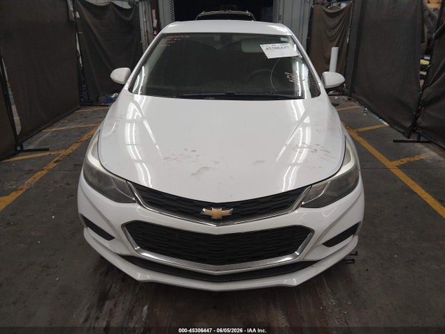 1G1BE5SM2J7104837 Chevrolet Cruze Lt Auto