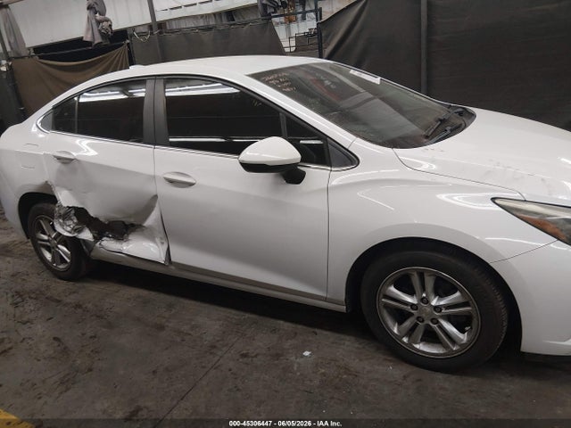 1G1BE5SM2J7104837 Chevrolet Cruze Lt Auto