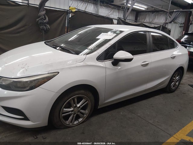 Chevrolet Cruze Lt Auto 2018 1G1BE5SM2J7104837 Image 14