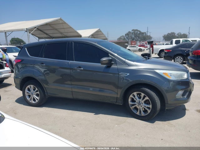 Ford ESCAPE SE 2017 1FMCU9G91HUD44933 Image 13