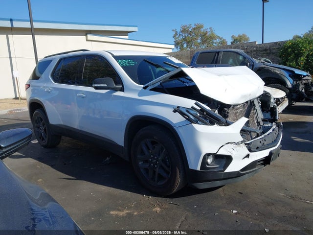 1GNERGKW4MJ126648 Chevrolet Traverse Fwd Lt Cloth