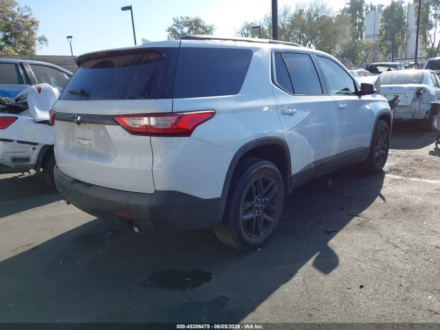1GNERGKW4MJ126648 Chevrolet Traverse Fwd Lt Cloth
