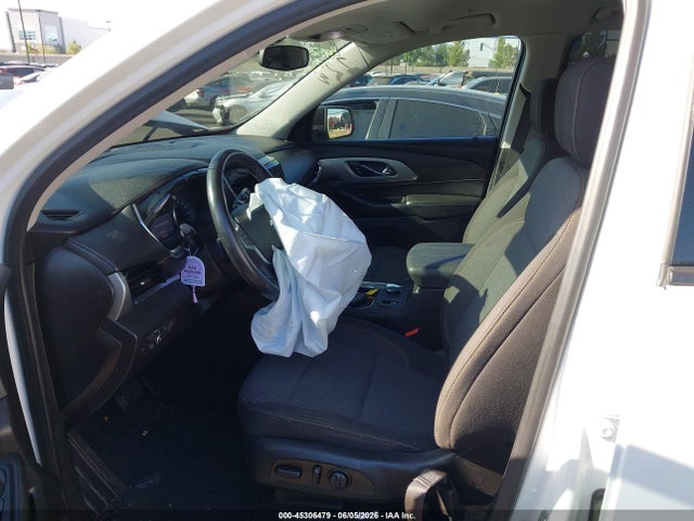 1GNERGKW4MJ126648 Chevrolet Traverse Fwd Lt Cloth