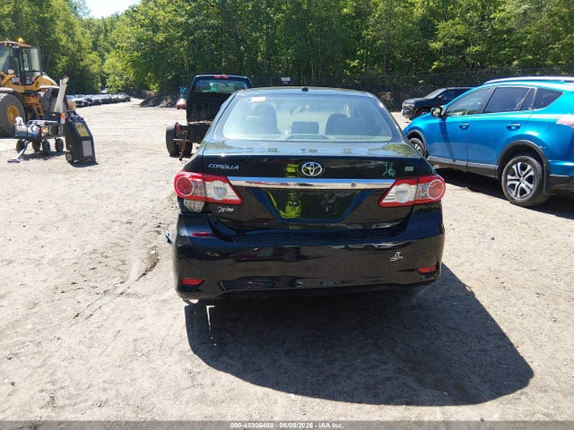 Продаж на аукціоні авто 2013 Toyota Corolla Le, vin: 2T1BU4EE9DC960518, номер лоту: 45306488