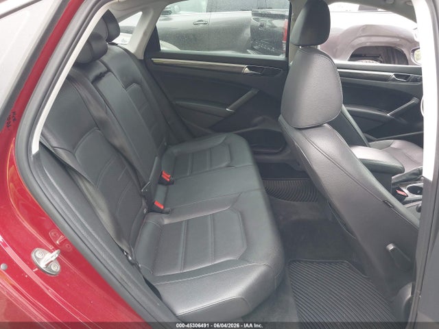 Продаж на аукціоні авто 2018 Volkswagen Passat 2.0t Se, vin: 1VWBA7A30JC019152, номер лоту: 45306491