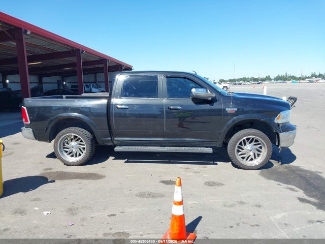 1C6RR7NMXHS882707 RAM 1500 Laramie 4x4 5&#039;7 Box