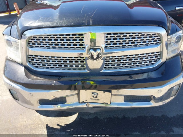 1C6RR7NMXHS882707 RAM 1500 Laramie 4x4 5&#039;7 Box
