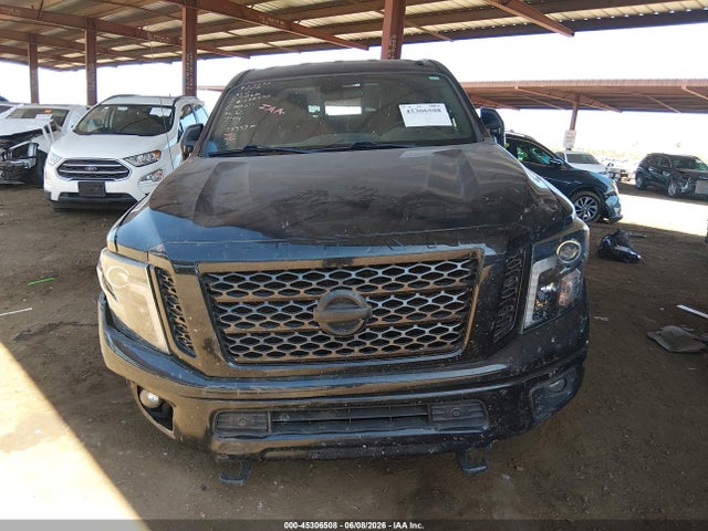 1N6BA1F45JN549829 Nissan Titan Xd Sl Diesel