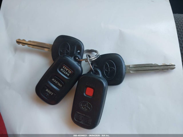 2007 Toyota Matrix Xr მანქანა იყიდება აუქციონზე, vin: 2T1KR30E07C628622, აუქციონის ნომერი: 45306521