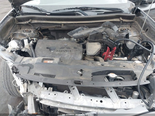 Mitsubishi Outlander Se 2017 JA4AD3A3XHZ063451 Image 10
