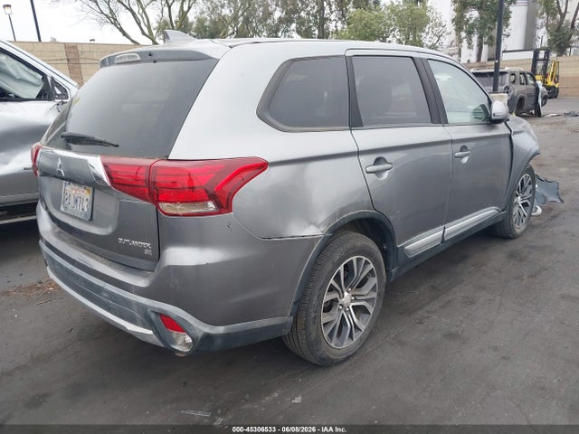 Mitsubishi Outlander Se 2017 JA4AD3A3XHZ063451 Image 4