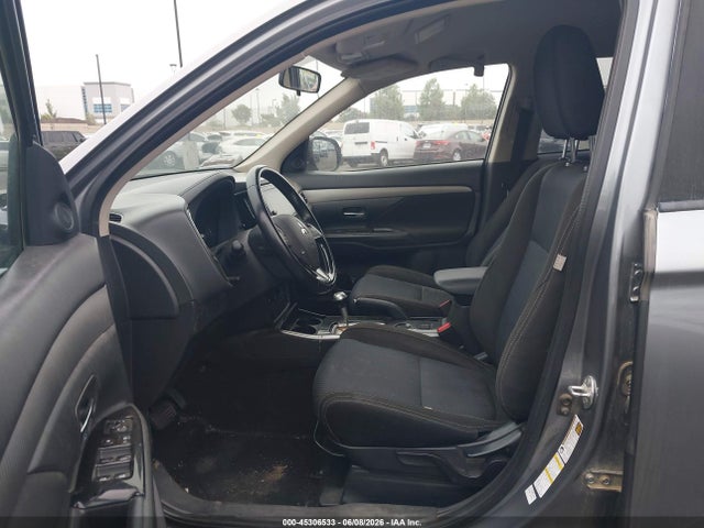 Mitsubishi Outlander Se 2017 JA4AD3A3XHZ063451 Image 5
