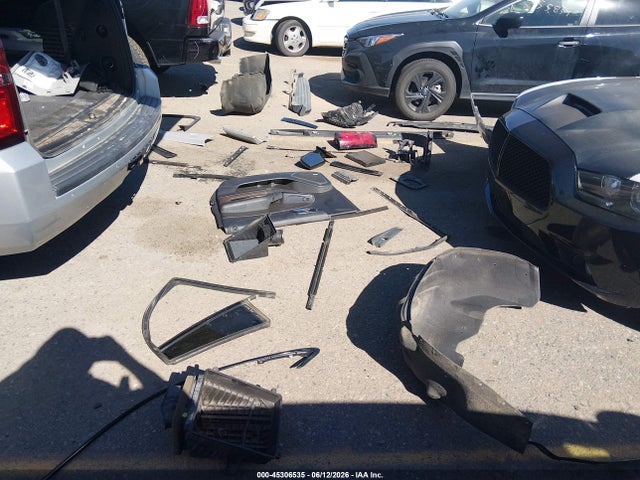 2019 Chevrolet Tahoe Lt მანქანა იყიდება აუქციონზე, vin: 1GNSKBKC6KR104049, აუქციონის ნომერი: 45306535