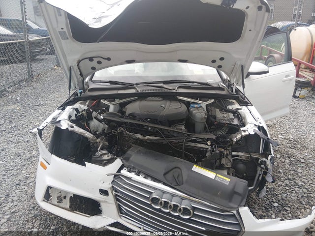 2018 Audi A4 2.0t Premium/2.0t Tech Premium მანქანა იყიდება აუქციონზე, vin: WAUDNAF41JA118327, აუქციონის ნომერი: 45306539